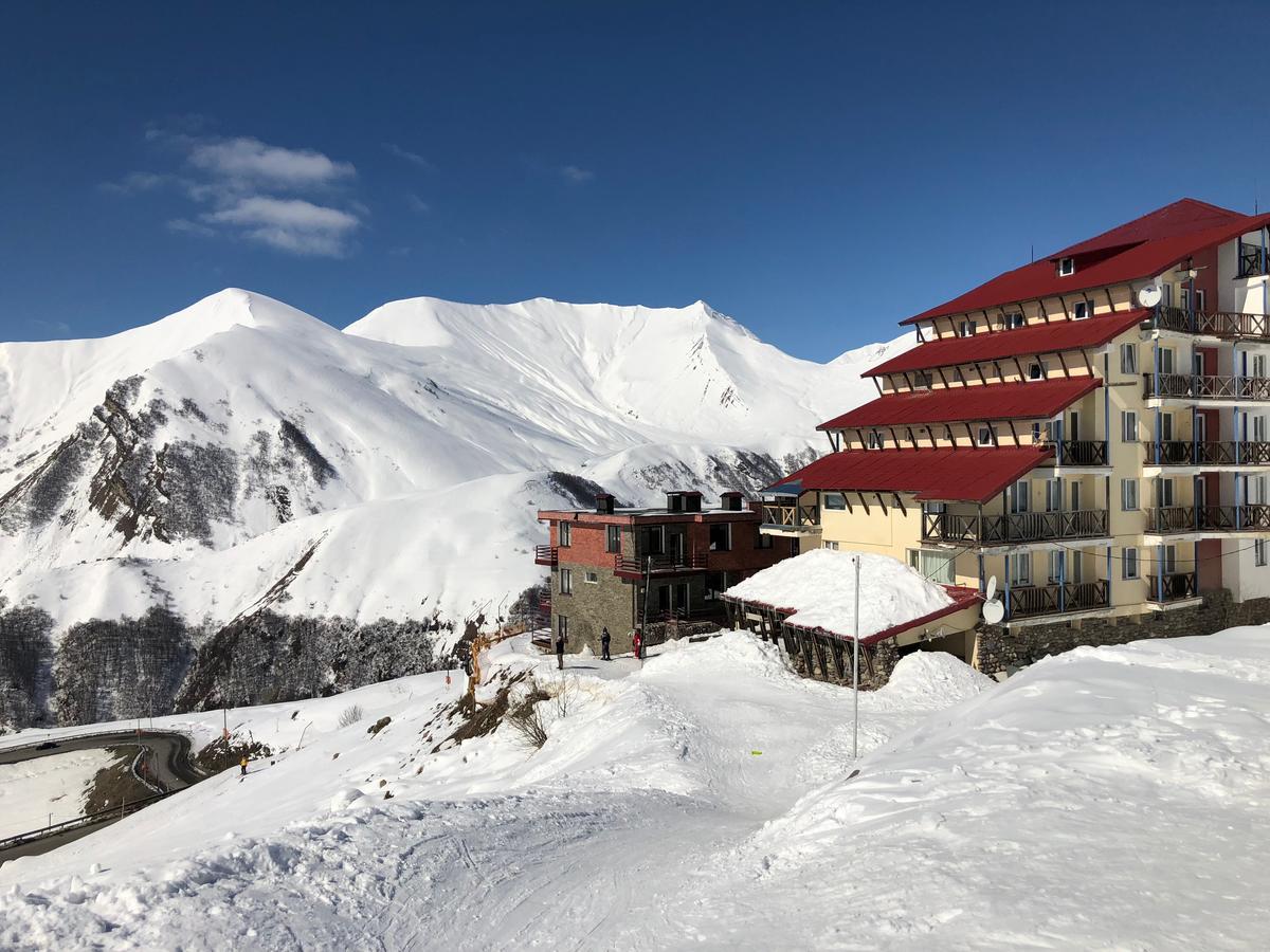 Ski Lift Apartment Гудаури Екстериор снимка